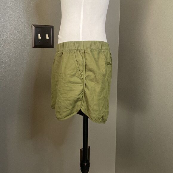 Madewell Olive Green pull-on shorts H5956 - Picture 6 of 12